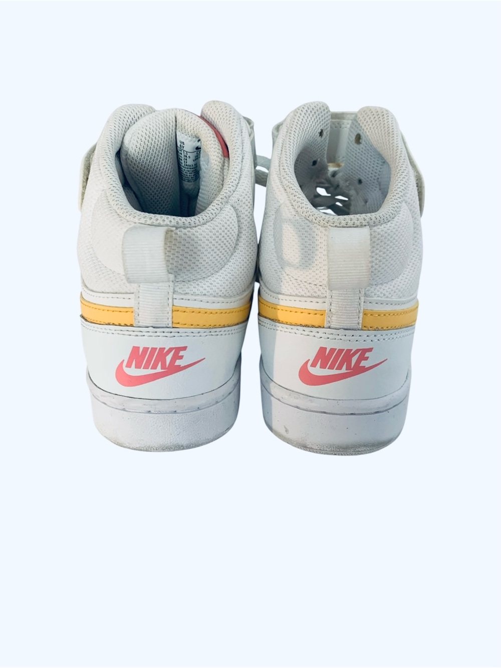 🔥SALE🔥NIKE MID-TOP COURT BOROUGH SNEAKERS. WOMENS SIZE 8. GREAT CONDITION! - Picture 3 of 7